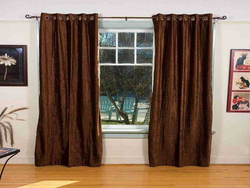 brown-velvet-curtain